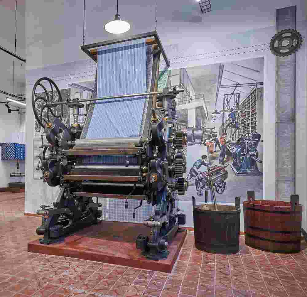Expozice textilního tisku ve Dvoře Králové Vlastní tisk na textil ve Dvoře Králové