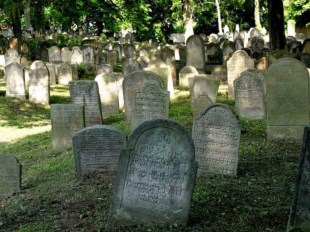 Nový Bydžov - Jeden z nejstarších židovských hřbitovů v Čechách