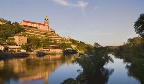 MĚLNICKÉ ČARODĚJNICE